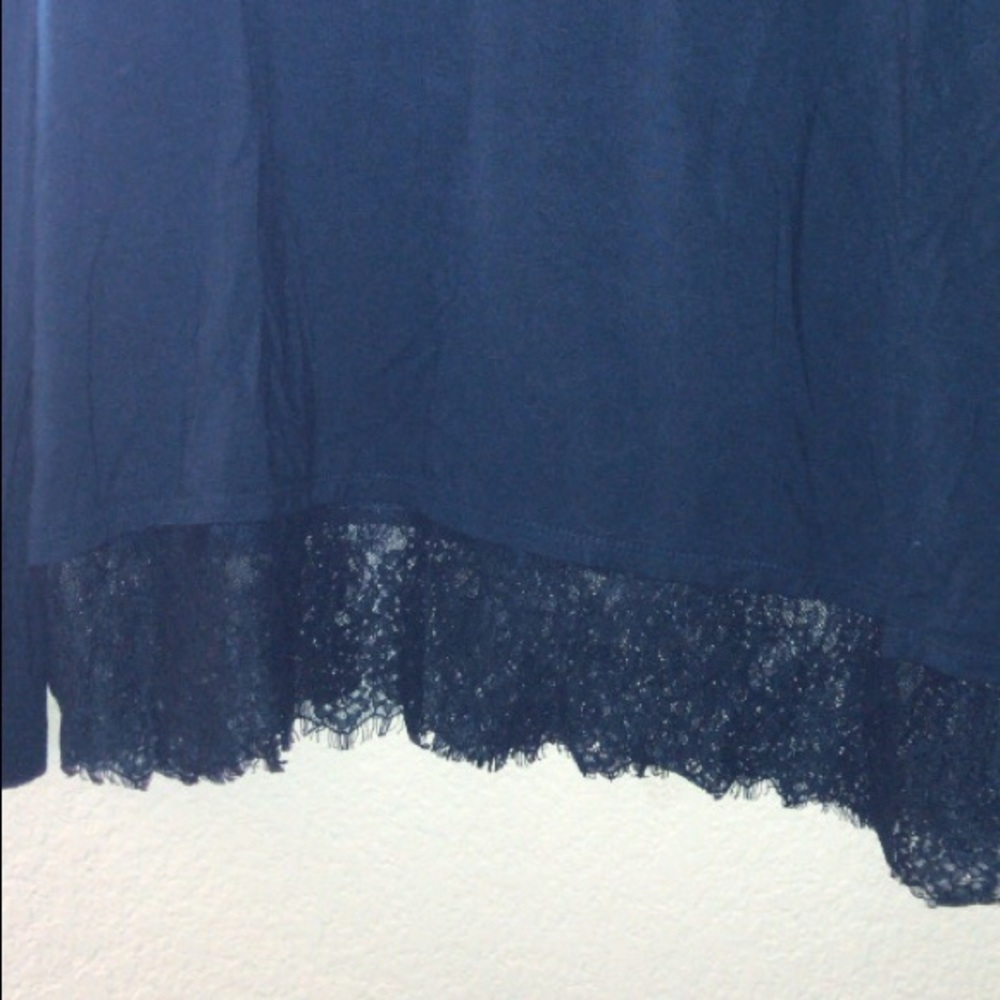 Attention long-sleeve - Picture 2 of 2
